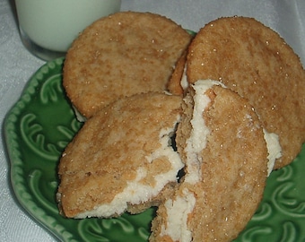 6 Maple Cookie Sandwiches w/Maple Syrup Butter Cream Filling//Whoopie Pie