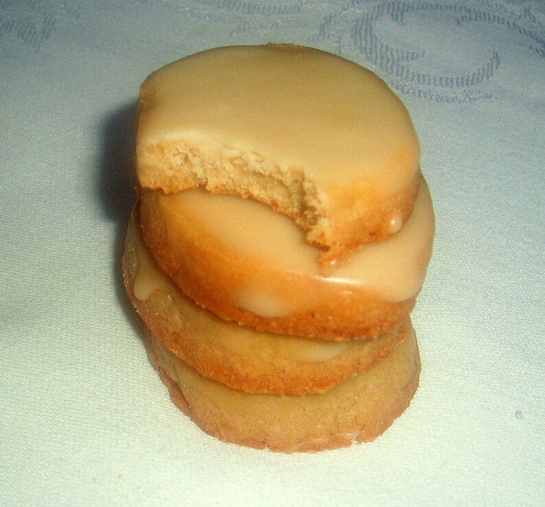 4 Dozen Maple Shortbread Cookies W/ Real Maple Syrup Glaze Etsy