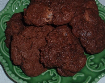 1 DOZ  Chocolate  Chocolate Chip  Cookies