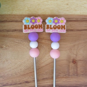 Ami stix - sewing sticks - plushie picks - crochet sticks - short amigurumi sticks - cute crochet sticks - silicone bead sticks - bloom