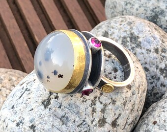 Hover Ring w/Round Moss Agate & Red Ruby Synthetic Points in Textured Sterling Silver/24kt Solid Gold Bezel