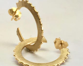 18 Karat (18k) Solid Yellow Gold Textured Beaded 23mm Hoop Earrings by Craig .A.Boisvert