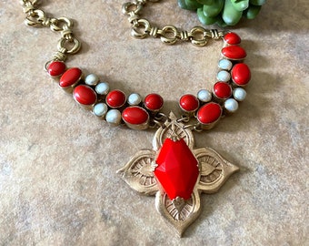 Vintage Pearl and Faux Coral Bib Necklace