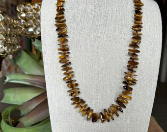 Vintage Tiger’s Eye Chip Beaded Necklace