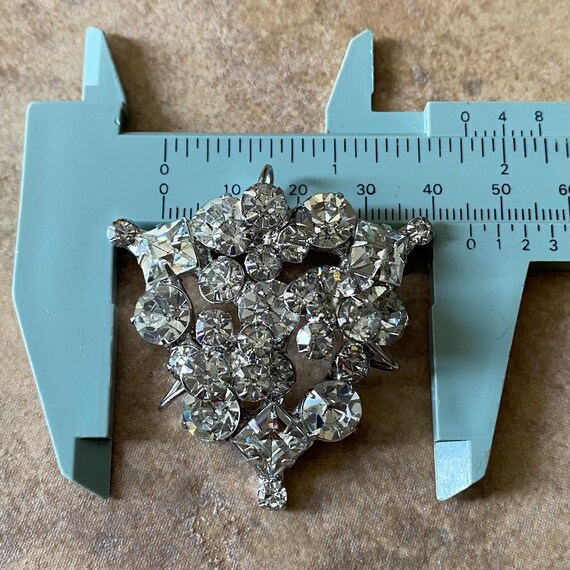 Vintage Clear Rhinestone Triangle Brooch - image 7