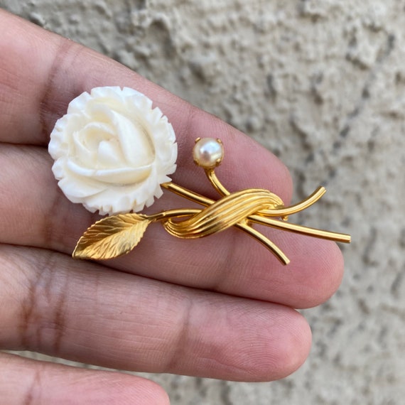 Vintage outlet rose brooch