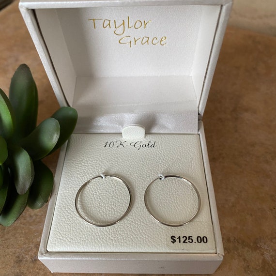 Taylor grace hotsell earrings