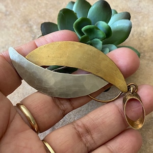 Baer sf vintage necklace shop