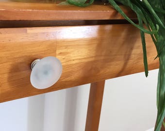 1 Sea glass knob. white/ clear beach glass inspired vintage glass drawer pull cupboard knob, lake life decor