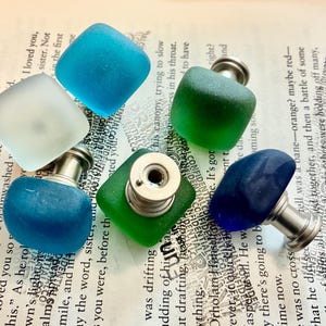 seaglass drawer pull (1) cobalt blue, white, green or light blue cultured seaglass cupboard  knob. Remodel, update kitchen, bath, office.