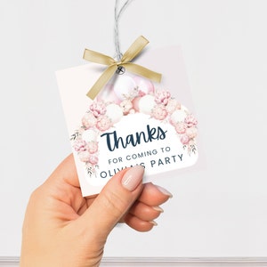 Roze bedankkaart voor een bloemenfeestje voor een halve verjaardag, meisjesfeestje, budgetvriendelijke instant download, gratis bewerken op Canva, 1009