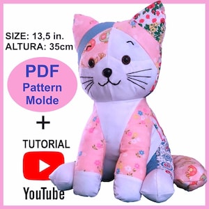 Puede incluir: Un patrón de juguete de peluche de gato de patchwork rosa y blanco con un patrón PDF y un tutorial de YouTube. El gato mide 35 cm de alto.  SIZE: 13,5 in. ALTURA: 35cm PDF Pattern Molde + TUTORIAL YouTube