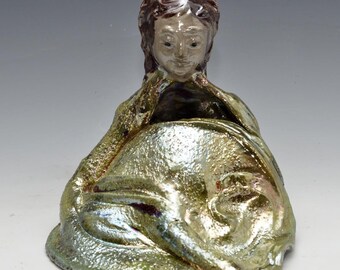 Seated Green Luster Kwan Yin Goddess Kannon Statue in Shimmering and Earthy Raku Robe