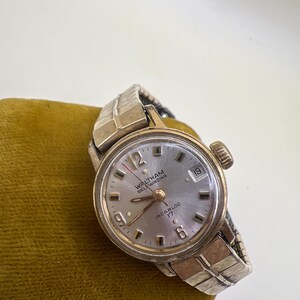 Waltham Incabloc 17 Jewels Watch - Etsy display picture 2