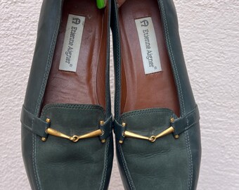 Etienne Aigner Enya Deep Green Suede Loafers With Brass Horse Hardware Size 9M Etienne Aigner Enya Deep Green Suede Loafers With Brass  main image 4