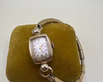 Vintage 1960’s Gruen Ladies Gold Wristwatch Gruen Precision - Ladies Watch Face - Vintage - 1960 main image 4