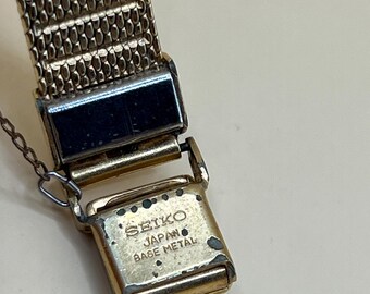 セイコー 和装 ファンシーウォッチ 1400 5290 クオーツ チェーン付き シルバー 時計 懐中時計 レディース☆0326