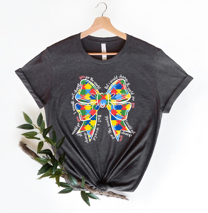 Coquette Autism Sweatshirt, Puzzle Autism Ribbon Shirt, Autism Bow Shirt, Autism Teacher Shirt, Coquette Autism Bow Tee, Autism Mom Gift zdjęcie 3