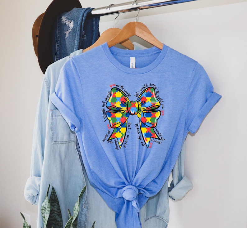 Coquette Autism Sweatshirt, Puzzle Autism Ribbon Shirt, Autism Bow Shirt, Autism Teacher Shirt, Coquette Autism Bow Tee, Autism Mom Gift zdjęcie 2