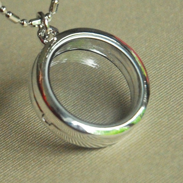 Photo Locket - Glass Charm Locket Necklace
