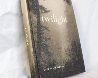 Twilight von Stephenie Meyer Rebind | Spezielle benutzerdefinierte Edition | Rebound-Buch