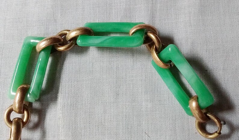 Vintage Jade Green Czech glass links Art Deco gilded chain bracelet