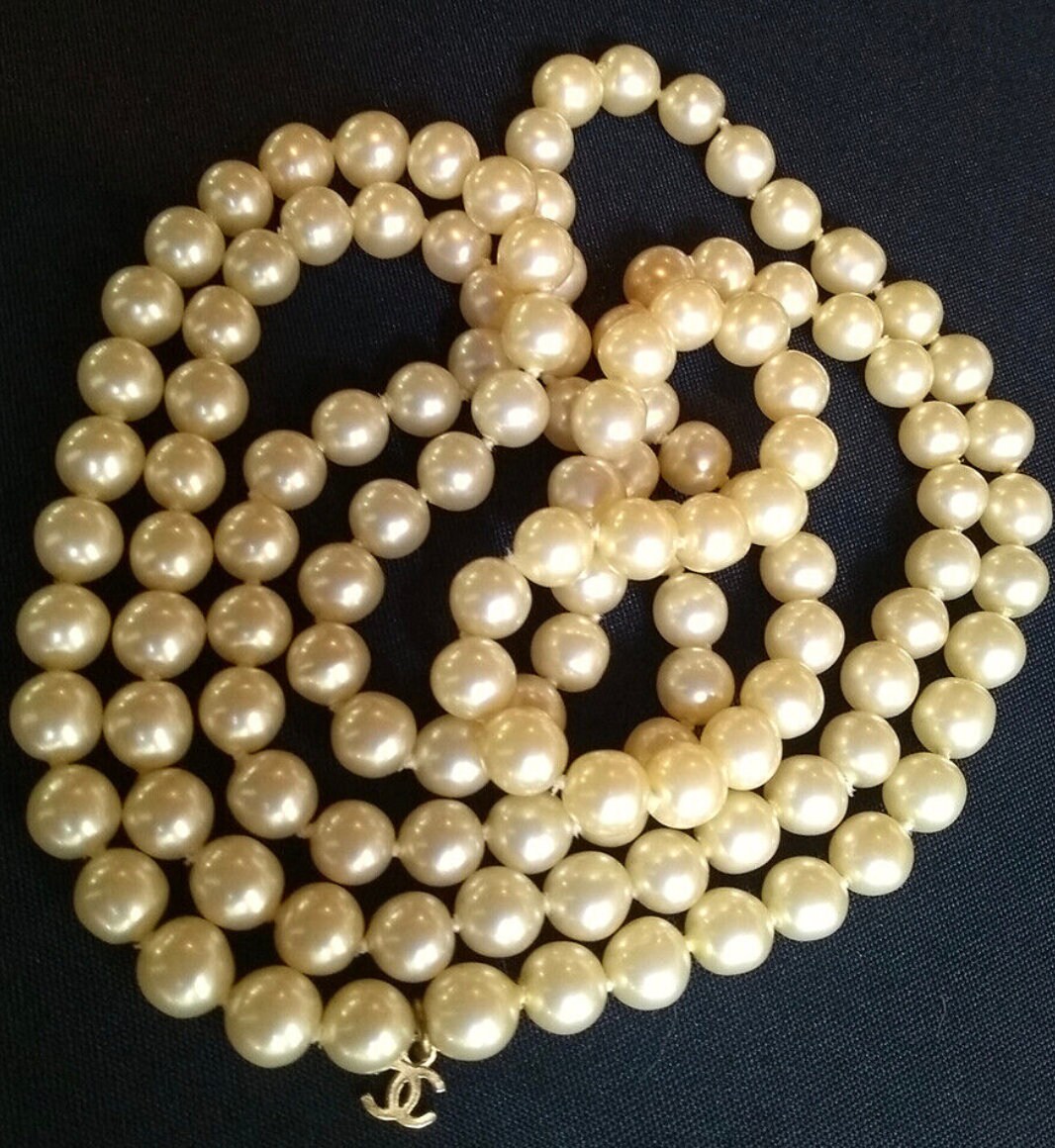 Vintage Chanel Pearl Necklace Lariat Strand 57 Inchs. 