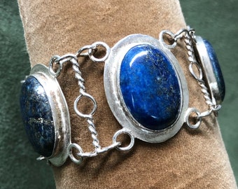 Bracelet of Silver and Lapis Lazuli