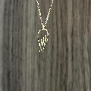 14K Solid Gold Angel Wing Necklace, Wing Necklace, 14K Gold Necklace, Diamond Wing Necklace, Symbolic Jewelry, Sentimental Gift Idea