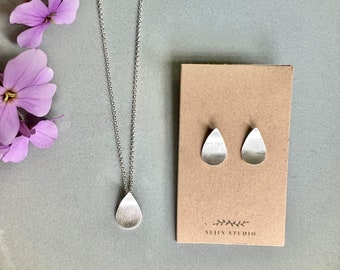 Simple Silver Earrings and Necklace Set, Gift for Her Women Bridesmaids, Teardrop Raindrop Jewelry Set