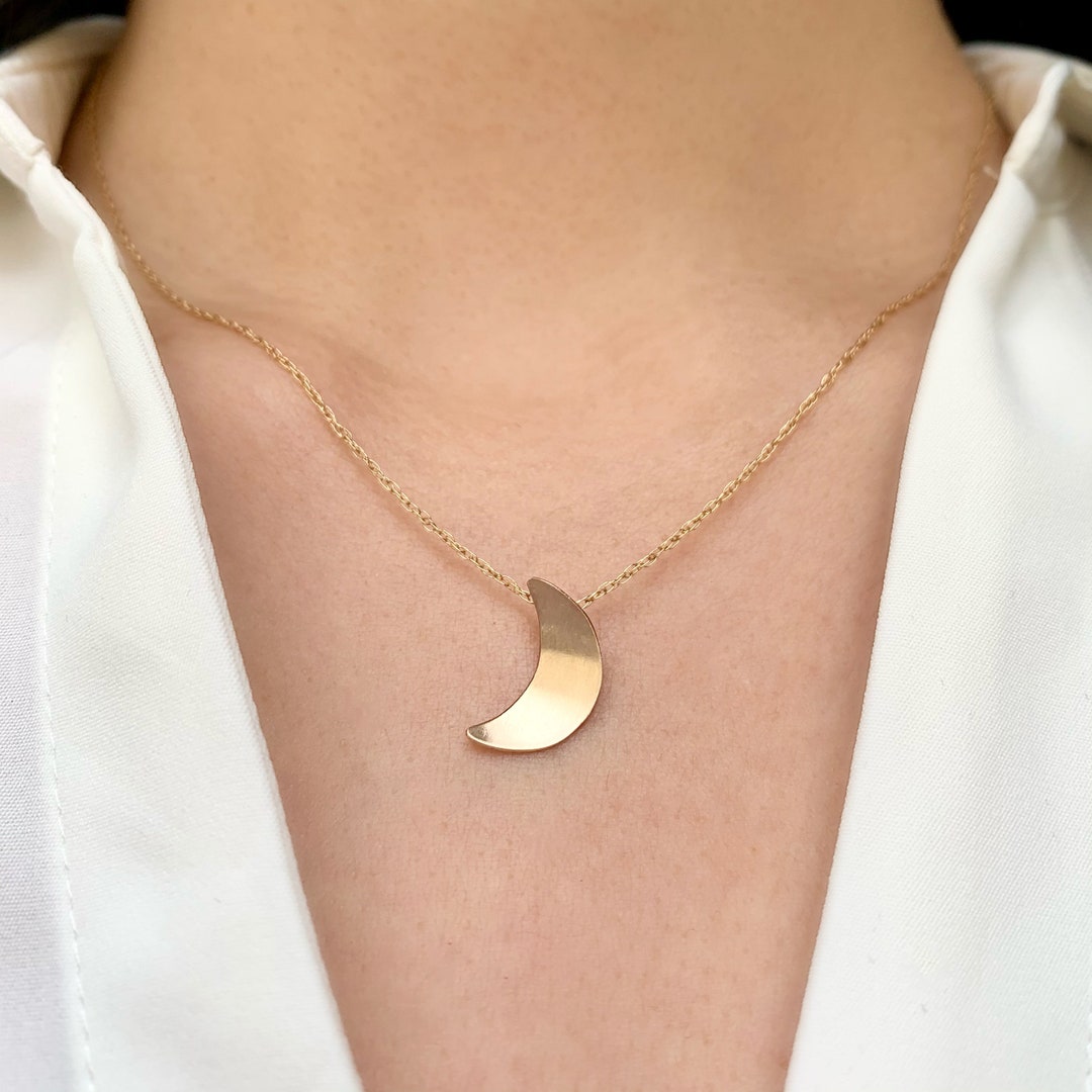 14K Gold Filled Moon Shape Pendant Necklace, Simple Minimalist Delicate