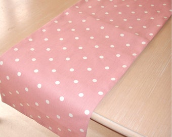 Chemin de table Vaisselle de salle à manger à pois roses et blancs 3 pi 4 pi 5 pi 6 pi 7 pi 8 pi 9 pi 36 po. 48 po. 60 po. 72 po. 84 po. 96 po. 108 po.