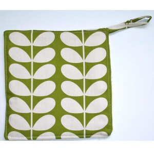 Green Pot Holder Kitchen Grab Pad Mat Potholder Retro Vintage Style Stem Leaves