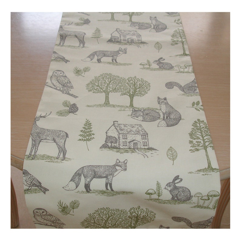 Table Runner 48 Woodland Scene Trees Foxes Stags Squirrels Owls Rabbits 4ft Fox Squirrel Owl Rabbit Animals 120cm