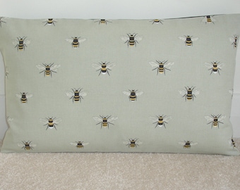 Bees 12x16 Oblong Bolster Pillow Cover Sophie Allport Bee Fabric 16x12 Insect Cushion Sham Slip Case Pillowcase Insects 16"x12" Lumbar