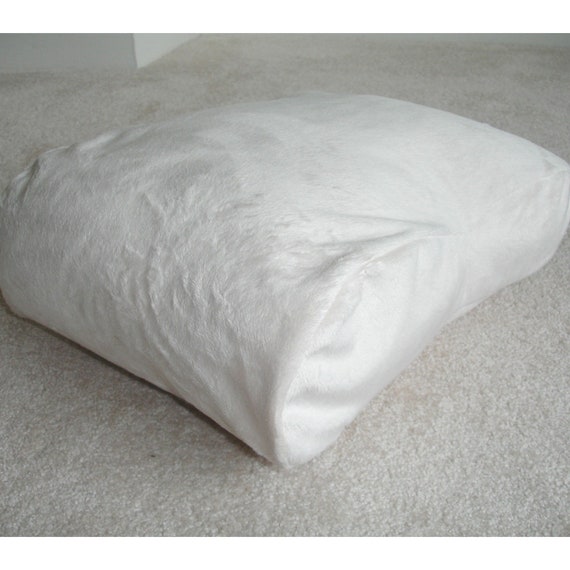 Contour Pillow Cover 