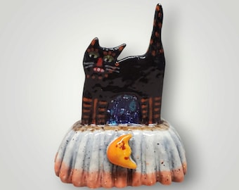 Halloween Black Scaredy Cat Moon Ceramic Sculpture Handmade