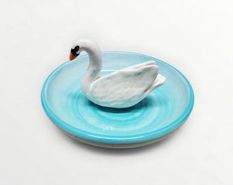 Handmade Ceramic Swan Trinket Dish – Whimsical Ring Holder – Small Jewelry Dish – Cute Pottery Gift