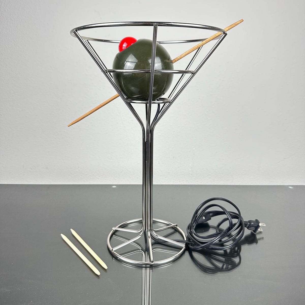 VTG 1993 David Krys Chrome Martini Lamp With Olive