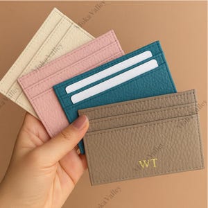 Minimalist Genuine Leather Card Holder – Personalized Slim Wallet