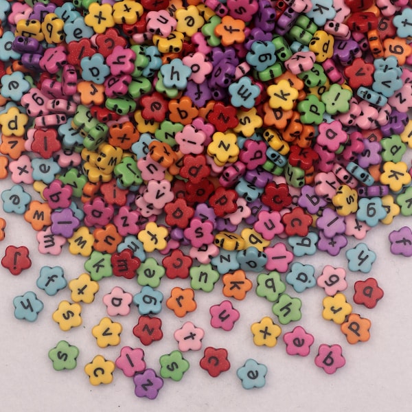200PCS Flower Shaped ABC Letter Bead,Rainbow Alphabet A-Z Letter Acrylic Bead,11mm Diameter Colored Mix Acrylic Bead forJewelry Making B0302