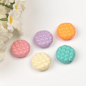 Vintage round cake acrylic beads, beautiful bead color, DIY key chains,  acrylic bead supplies, bead accessories,  bracelet making.  AB164