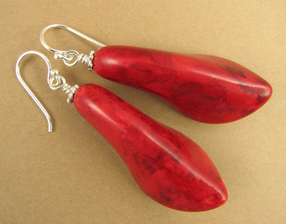 Sterling silver Howlite Handmade. Long bright /deep red tulip flower earrings Sterling silver Howlite Handmade. Long bright /deep red tulip flower earrings