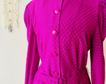 Vestido Balmain de seda fucsia años ochenta