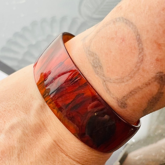 Plastic Tortoise Style 70s Cuff - image 2