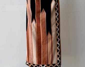 longue jupe en soie Emilio Pucci vintage | Jupe colonne à imprimé géométrique des années 1970
