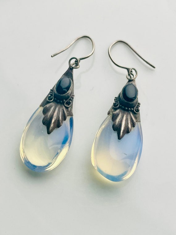 An Fab 90s Moonstone and Onyx Dangly Earrings - image 1