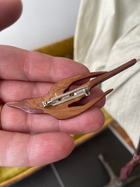 Carved Wood Bird Brooch - image 4