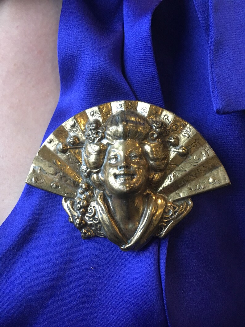 Brass Fan and Geisha Brooch