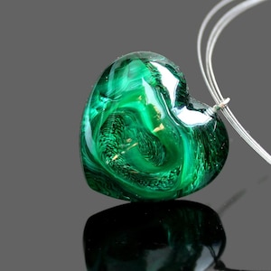 Green Heart Resin Pendant - Stunning Heart Necklace - Heart Resin Art Jewelry - Gift for girlfriend - Mother’s Day Gift - Handmade Necklace